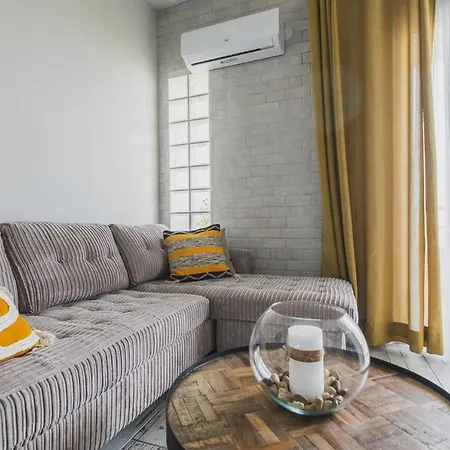 D&g Lux Flat View Next To Old Town & Market דירה חאניה